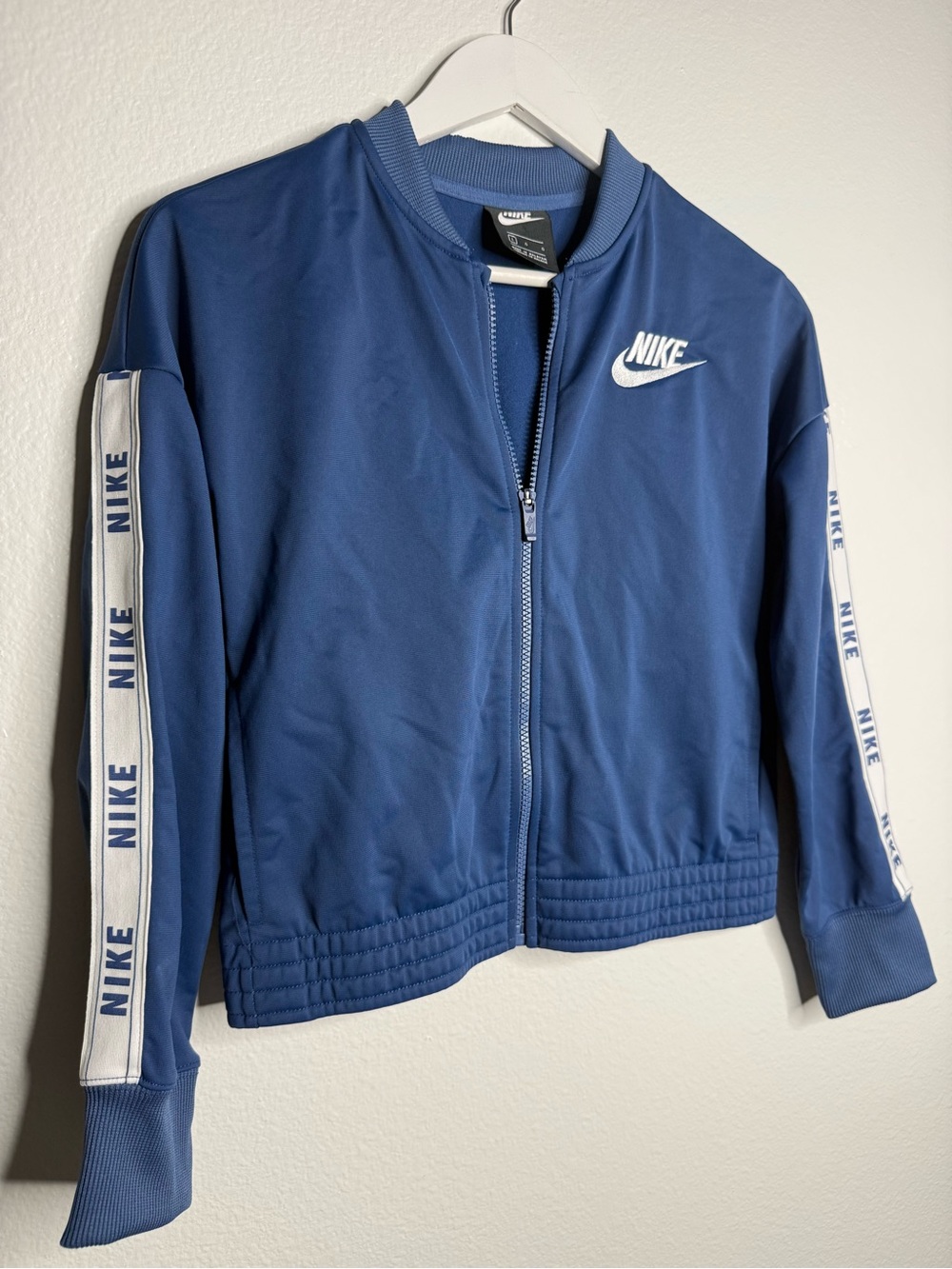 Nike Navy Blue Track Jacket with White Sleeve Tape Back to school L (Unisex) - Picture 5 of 11